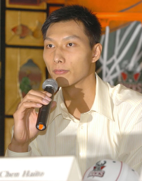 阿联最终屈从于NBA的潜规则